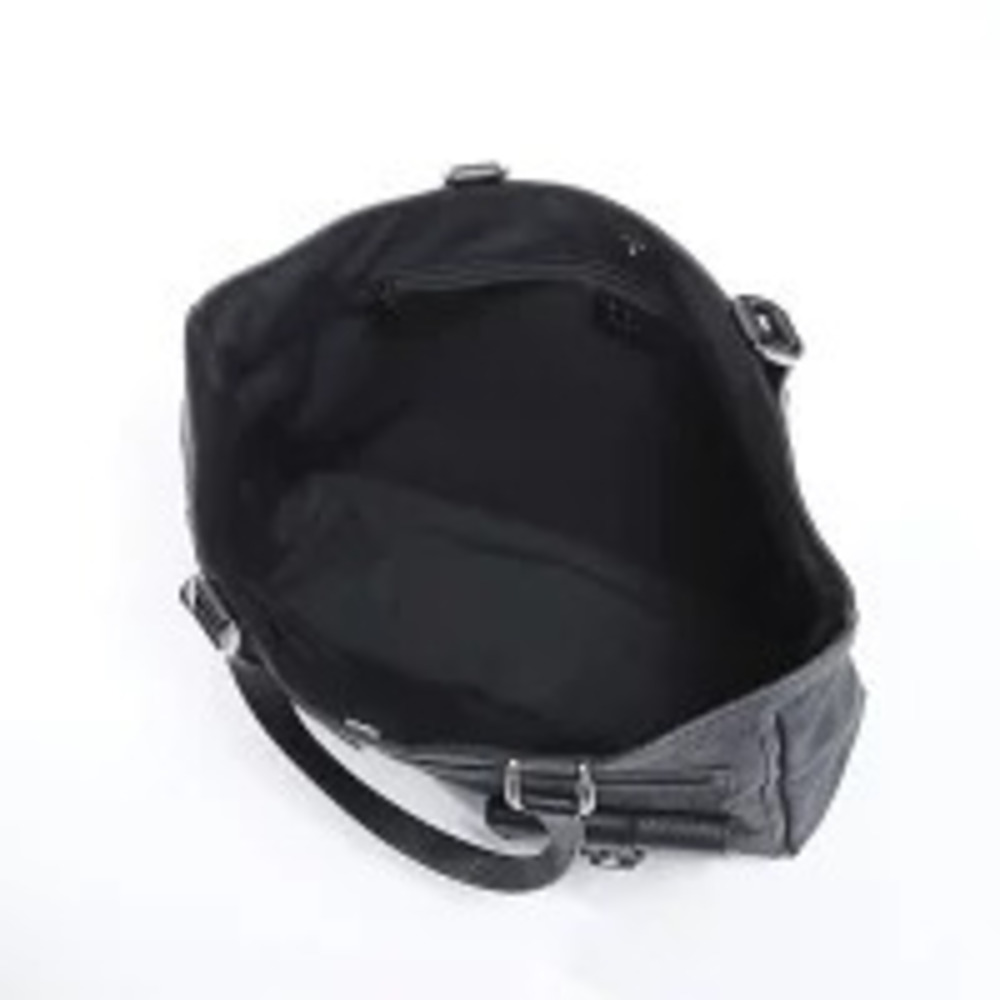 Gucci GG Canvas Shoulder Bag Black - Picture 13 of 13